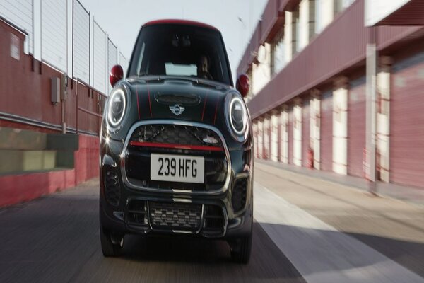 Mini Cooper’s Performance Version John Cooper Works Launched in India