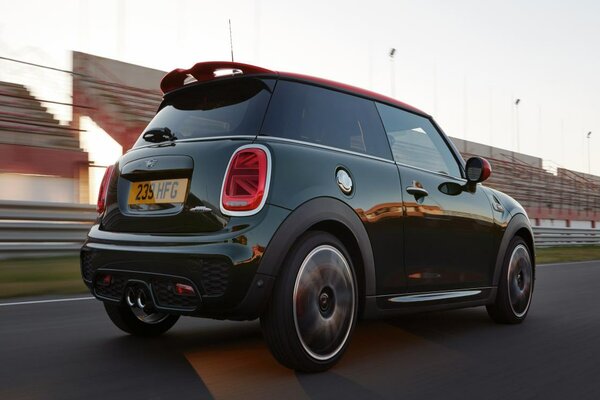 Mini Cooper’s Performance Version John Cooper Works Launched in India