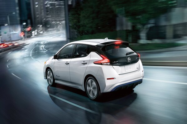 Nissan Testing Leaf EV in India 