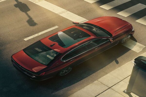 BMW Launches Updated 2019 7-Series in India, Prices Start at Rs. 1.22 Crore