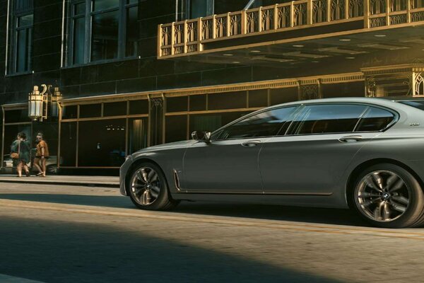 BMW Launches Updated 2019 7-Series in India, Prices Start at Rs. 1.22 Crore