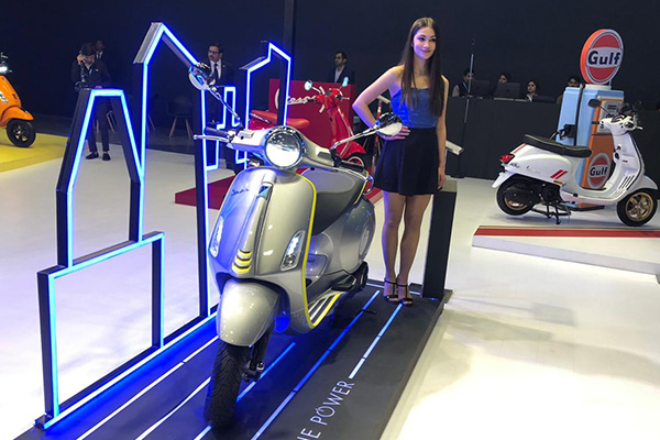 Vespa Electrica Unveiled at 2020 Auto Expo