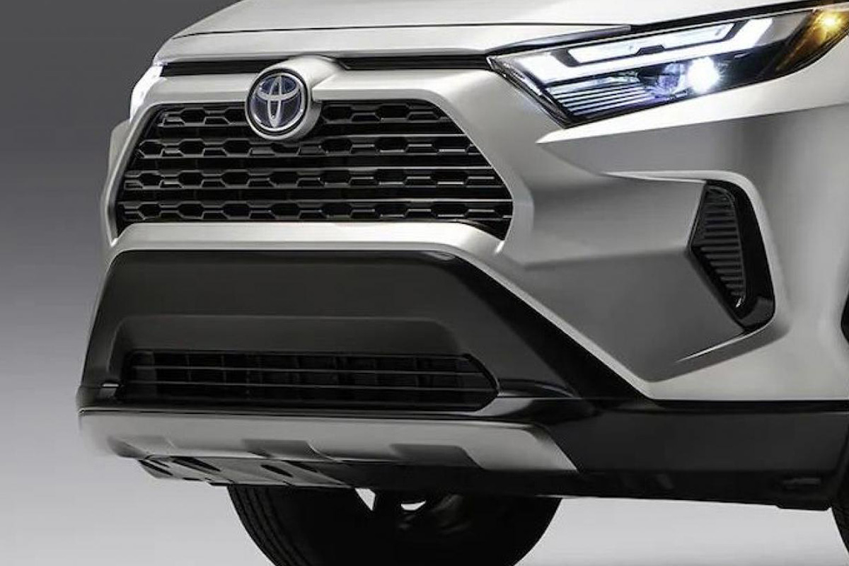 All-New Toyota Compact SUV Named 'Hyryder'