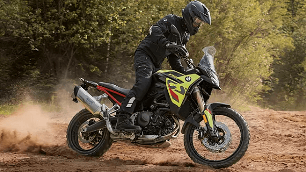 BMW F 900 GS and F 900 GS Adventure Bookings Commence in India