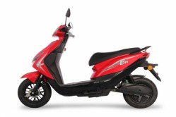 Ampere Launches Electric Reo Elite scooter at Rs 45,099