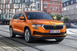 2022 Skoda Karoq Facelift Breaks Cover