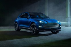 Aston Martin DBX707 Breaks Cover