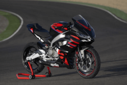Aprilia RS 457 Bike Now Features Quickshifter at Discounted Price of INR 4.17 Lakh
