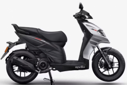 2025 Aprilia SR 125 Launched in India with Sporty Styling and Advanced Technology