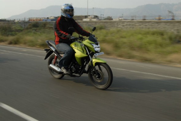 The bike is quite light and nimble to nip in and out of traffic.