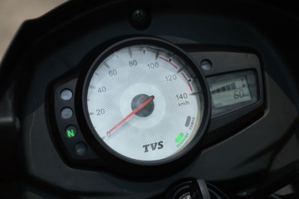 Instrument cluster is simple and quite functional