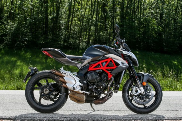 MV Agusta Brutale 800 2017 side