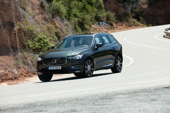 Volvo XC60 tracking