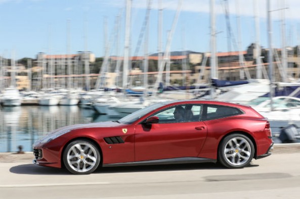 Ferrari GTC4Lusso T