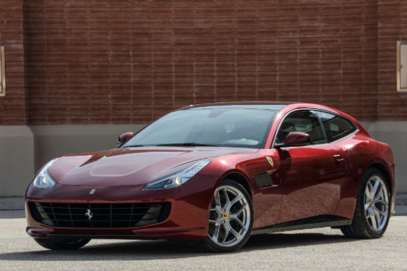 Ferrari GTC4Lusso T front