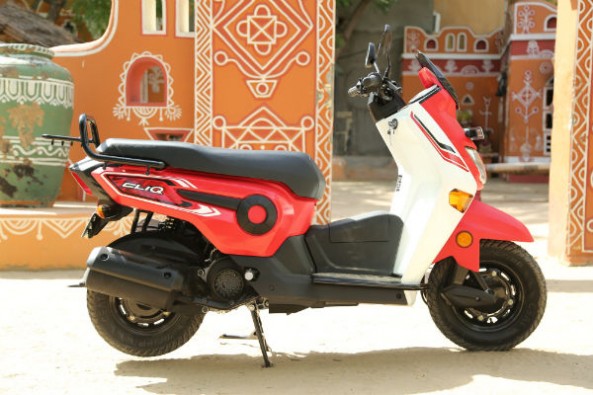 Honda Cliq side