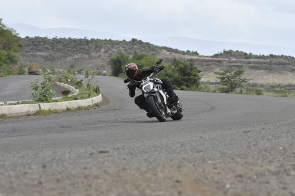 The xDiavel offers the ideal mix of a cruiser and a high-performance bike.