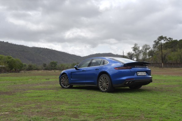 Porsche Panamera Turbo 