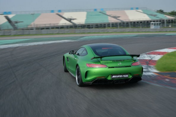 Turn-ins are very quick and handling is very sharp. 