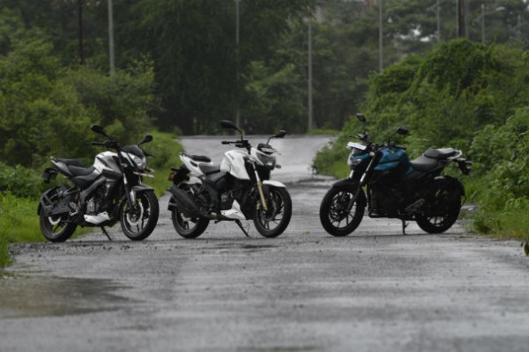 Pulsar NS200 vs RTR 200 vs FZ25