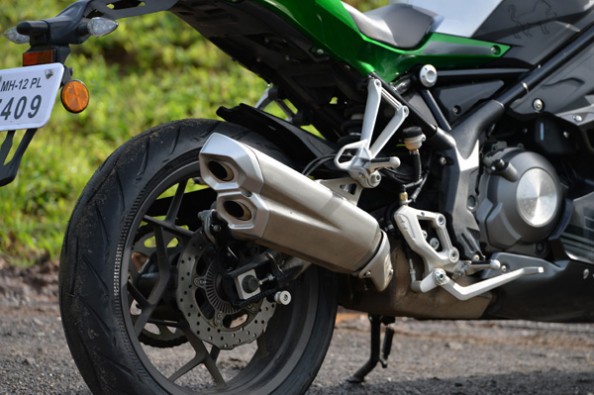 Funky exhaust end can.