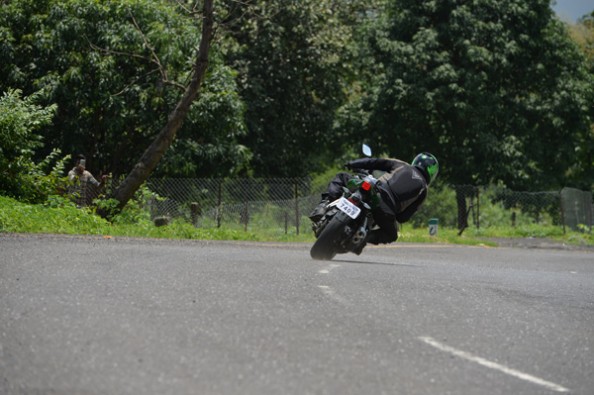 Benelli 302R cornering.