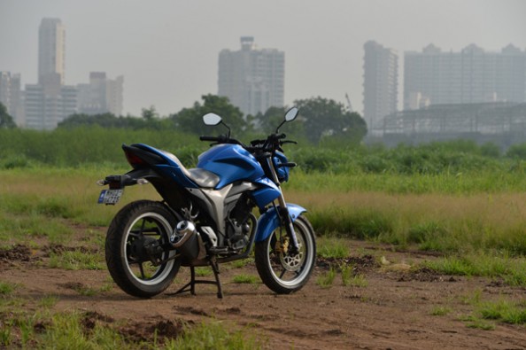 Suzuki Gixxer rear.