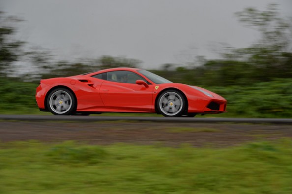 Swooping lines on the 488.