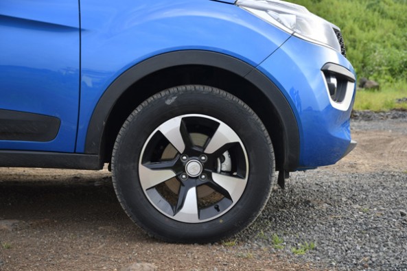 Nexon's wheel design.