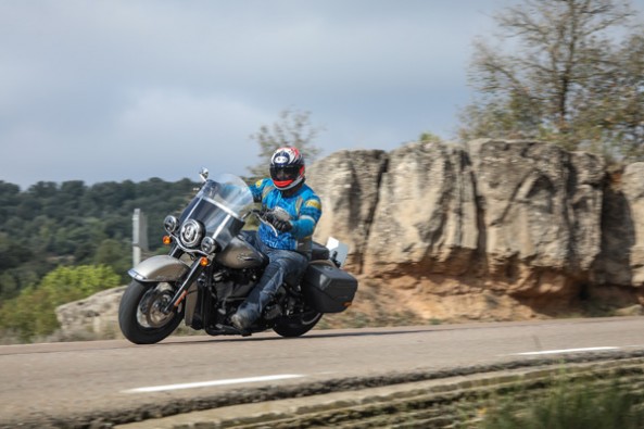 Harley-Davidson Heritage Classic.