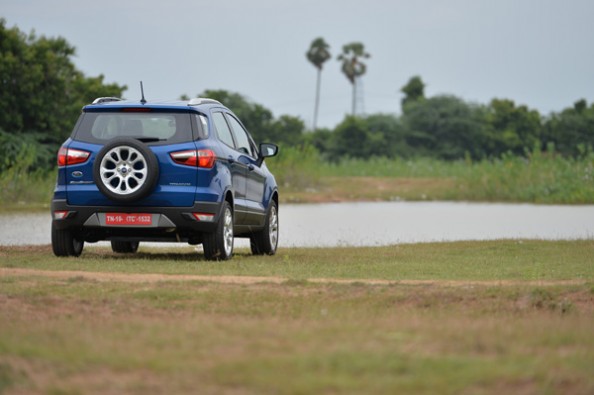 Ford EcoSport facelift rear.