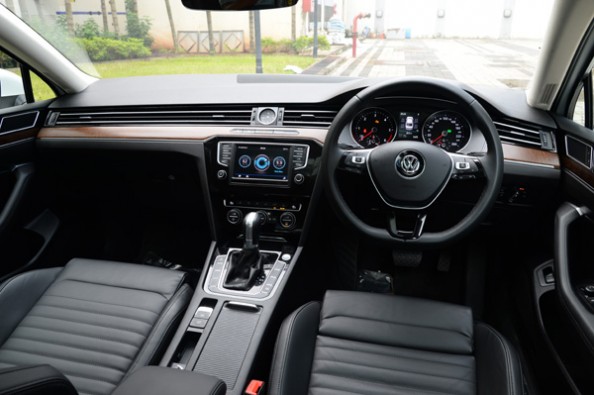 Volkswagen Passat rear.