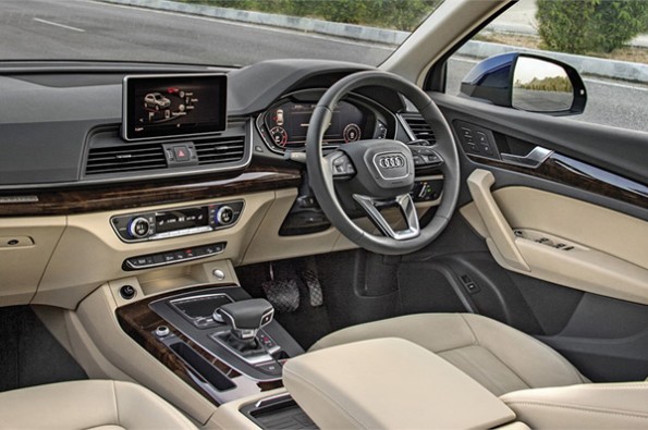 High quality interior in the Q5.