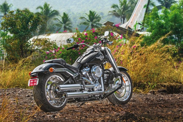 Updated LED lighting on the entire new Softail range.