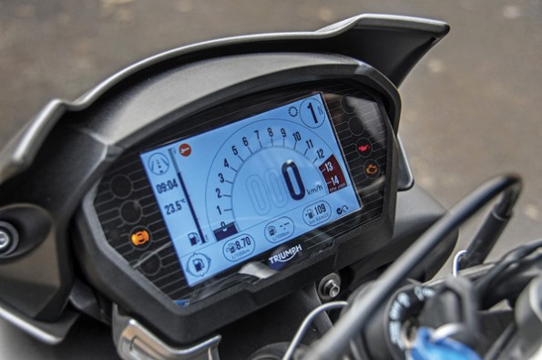 Full-colour TFT screen is informative.