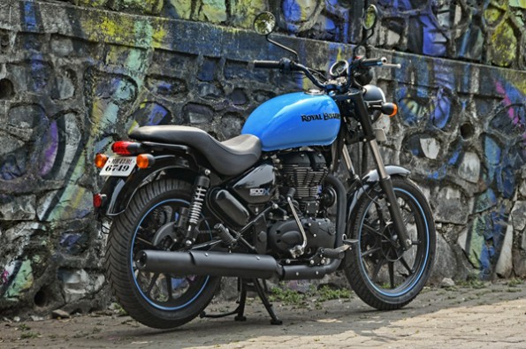 The X variants are not equipped with the back-rests.