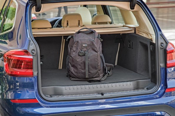 Decent luggage capacity in the X3.