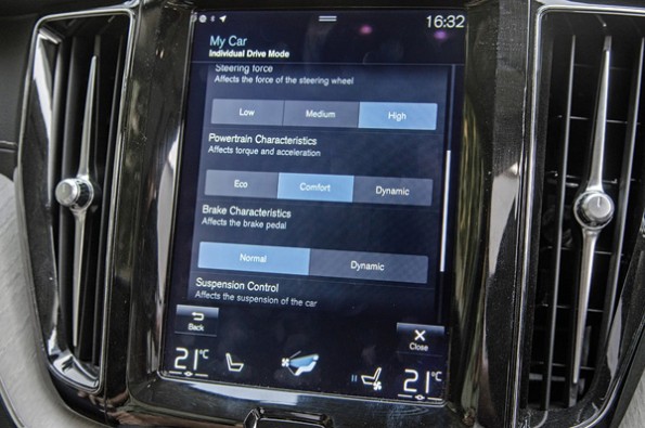 Touchscreens replace buttons seen on older models.