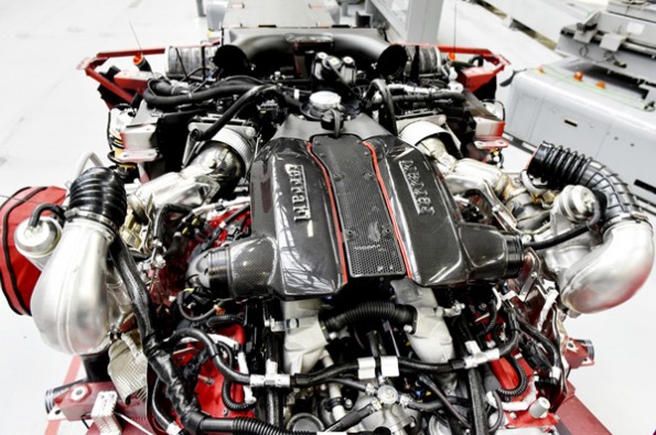 The impressive twin-turbo V8 making 720hp and 770Nm of torque.