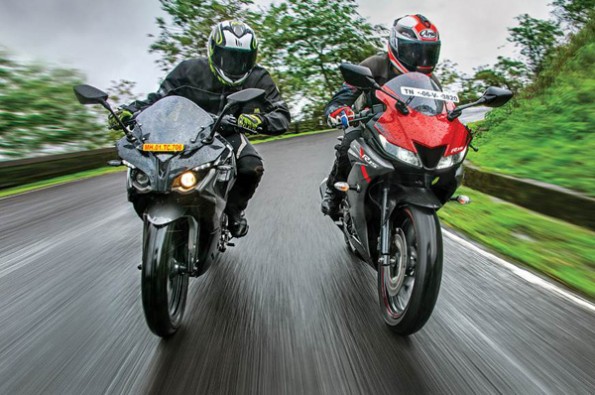 The R15 is the better looking bike.