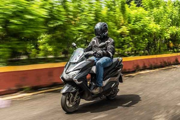 Suzuki_Burgman_3