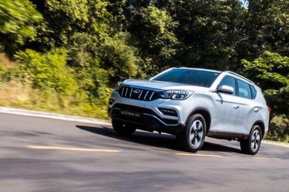 Mahindra Alturas G4 6