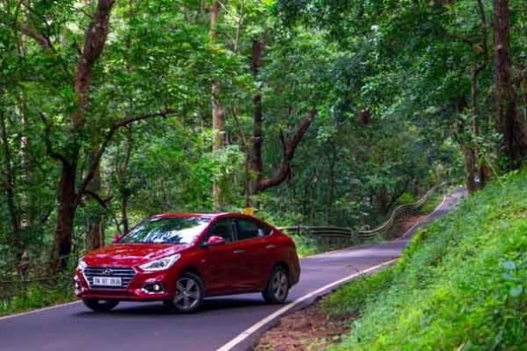 Hyundai Verna Petrol AT