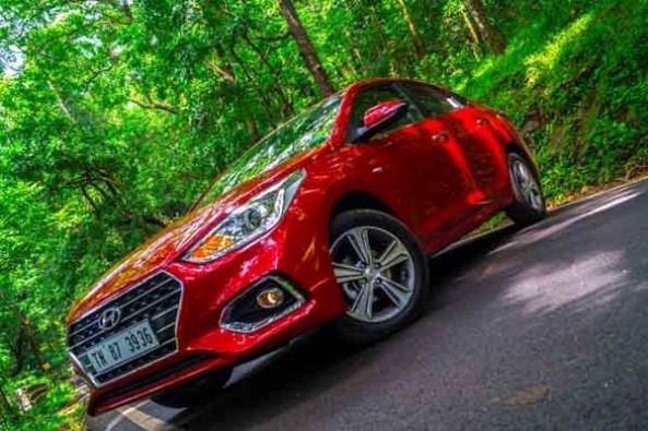 Hyundai Verna Petrol AT