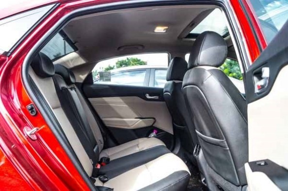 Hyundai Verna Petrol AT