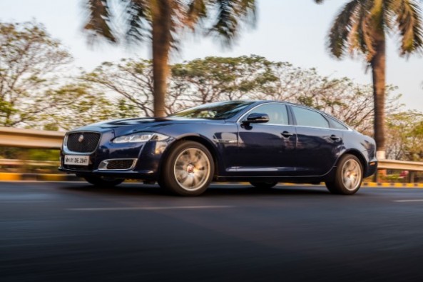Jaguar XJ50 Test Drive Review