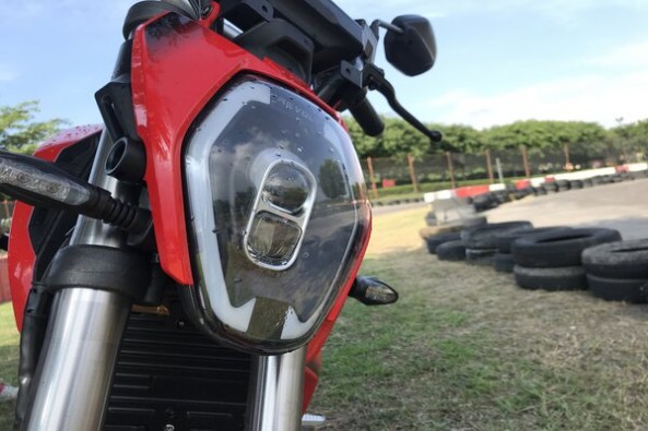 Red Color Revolt RV400 Headlamp