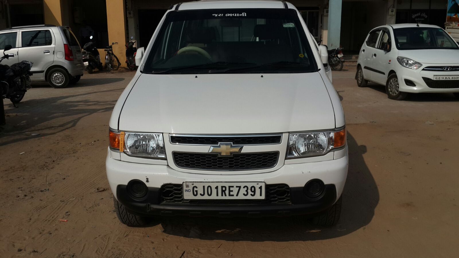 Chevrolet Tavera NEO 3 7 STR BS III 2013