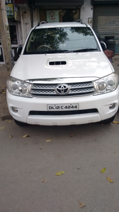 Toyota Fortuner 4X4 2011