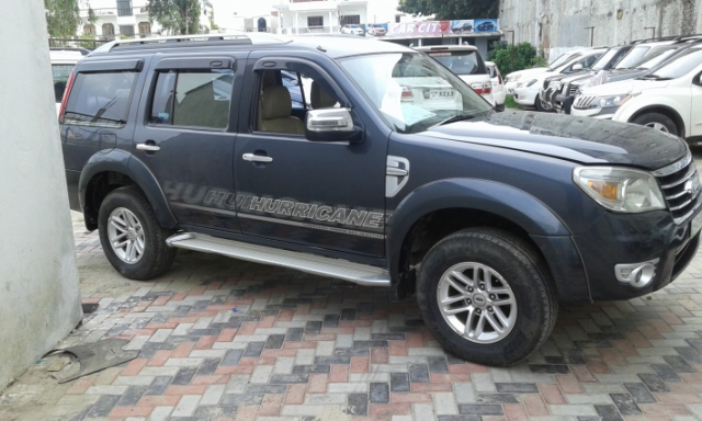 Ford Endeavour 3.0L Hurricane LIMITED EDITION 2011